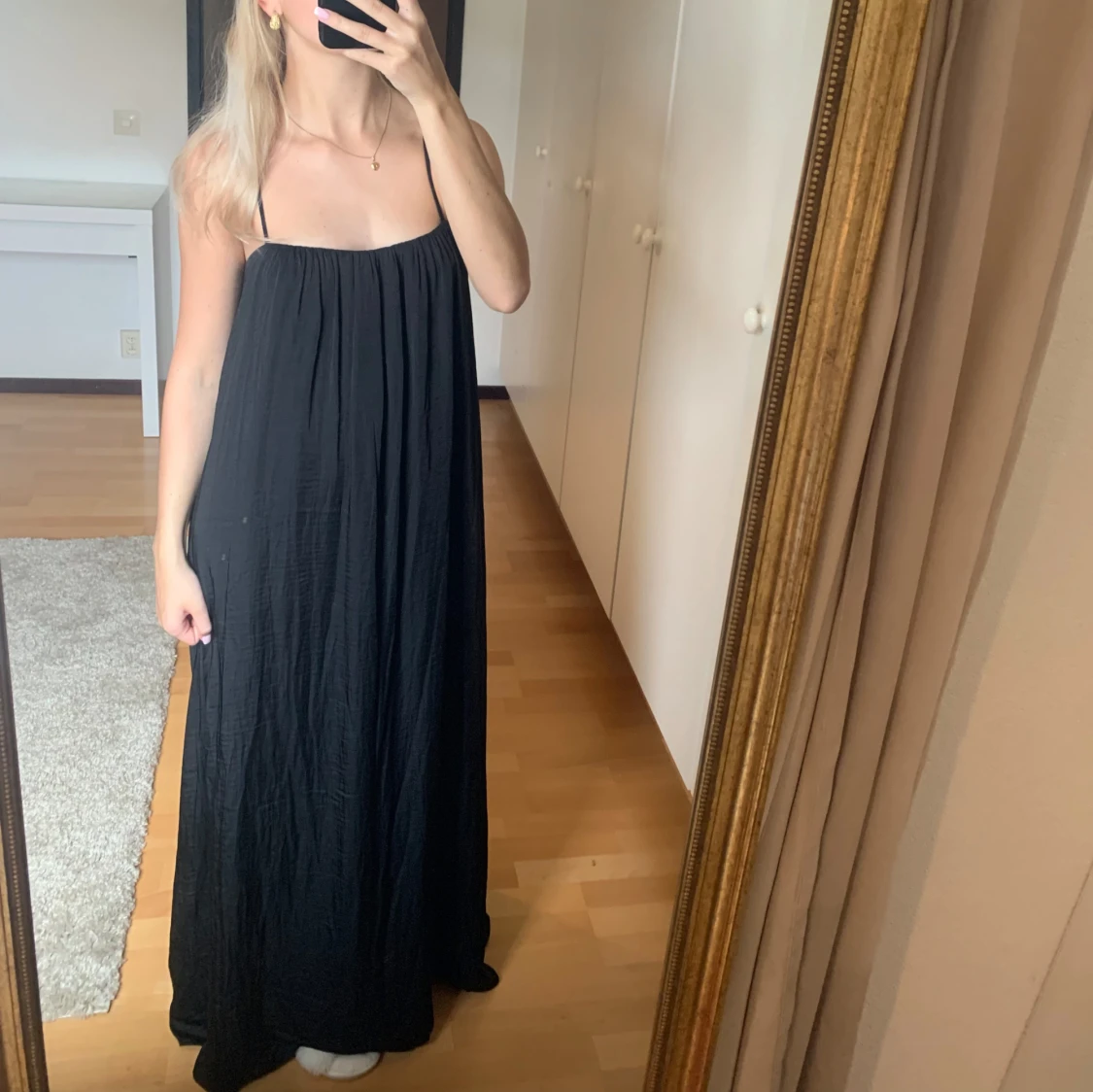 Gina tricot klänning