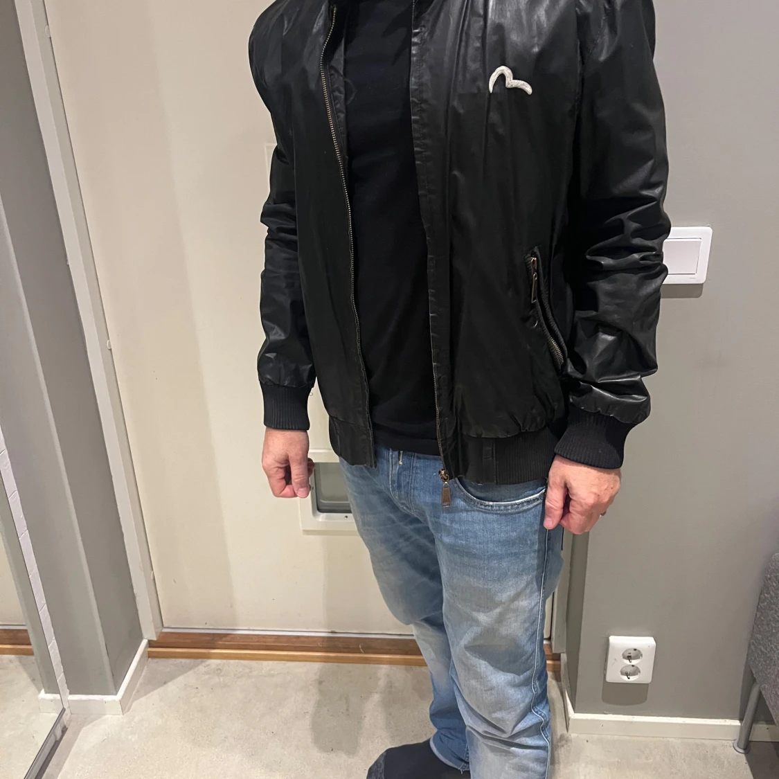 Svart skinnjacka - 90