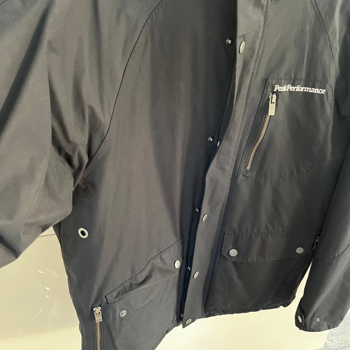 Svart jacka från Peak Performance - 91