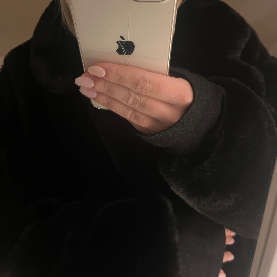 Svart pälsjacka - 91