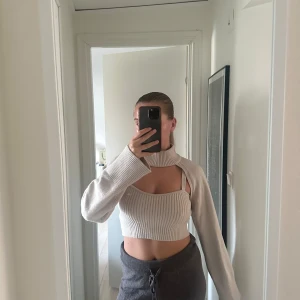 Stickade ärmar - Stickade ärmar ifrån Ginatricot 