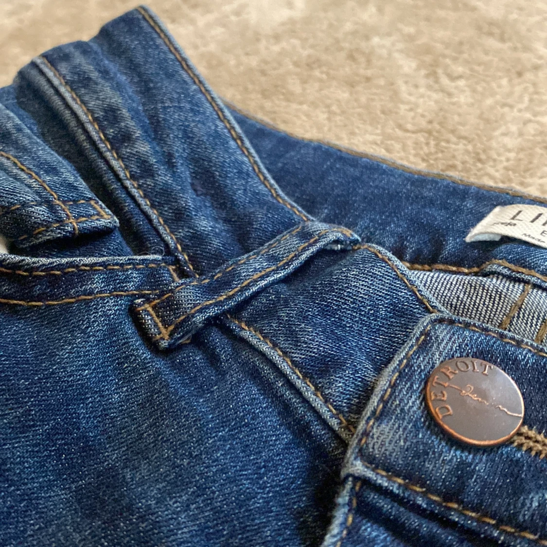 Blå bootcut jeans från Lindex - 92