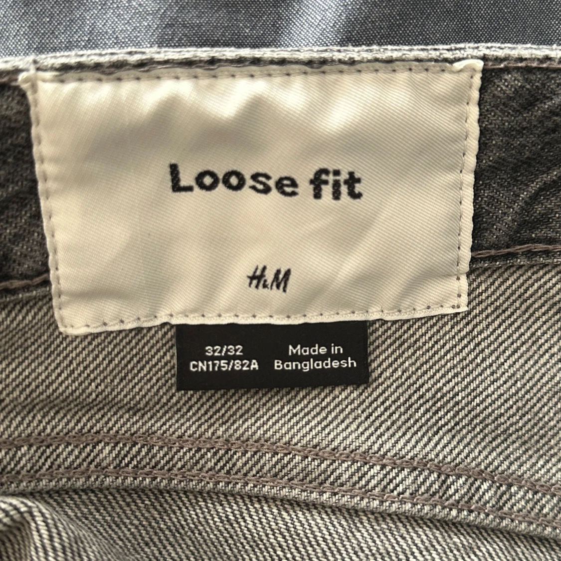 Grå H&M jeans - 91