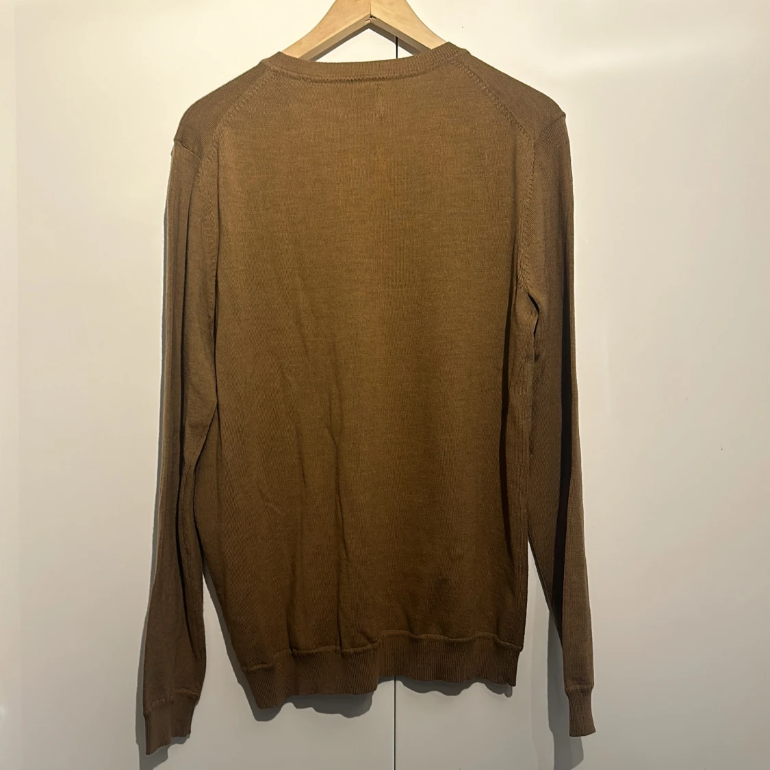 Brun merinoulltröja från Bläck - 90