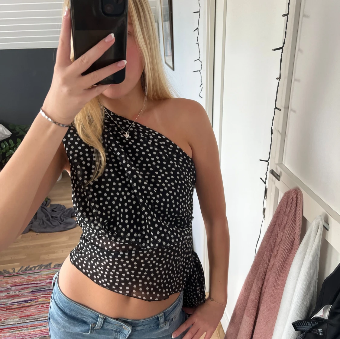 Off shoulder prickig Zara topp