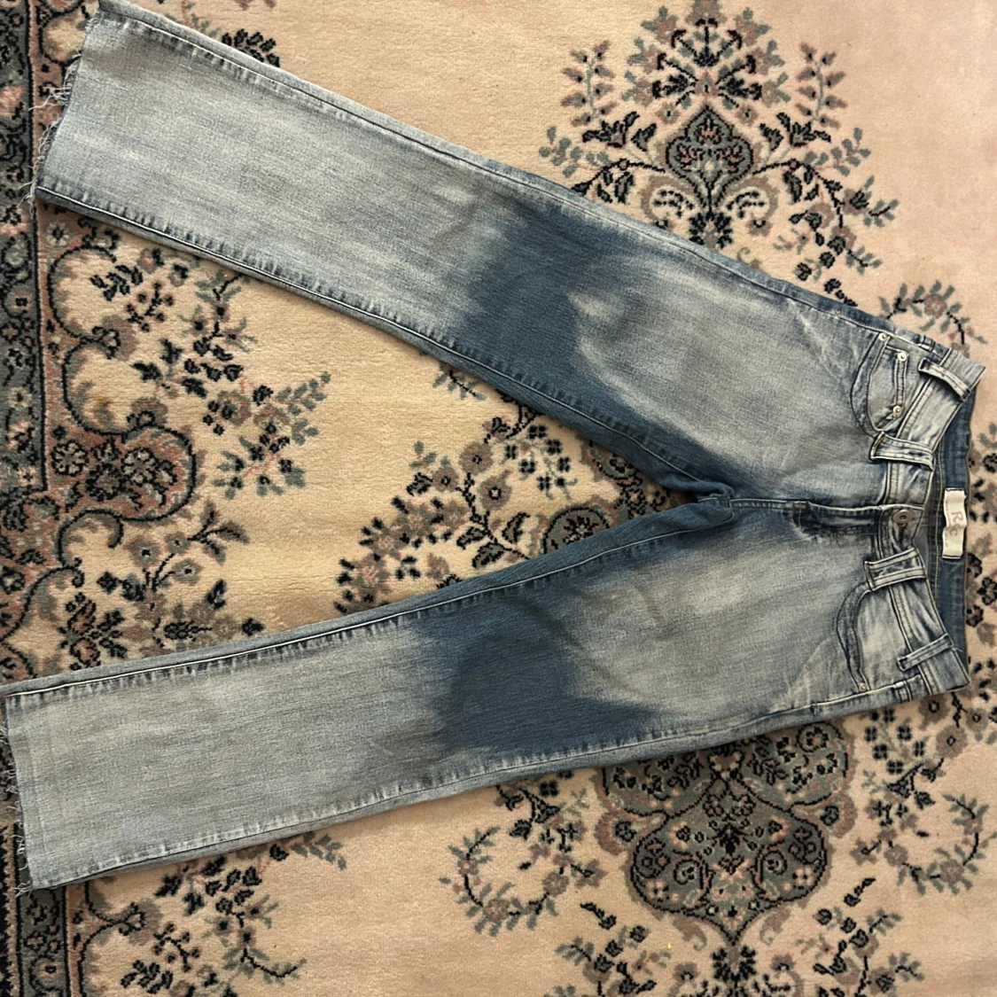 Unika lågmidjade jeans 