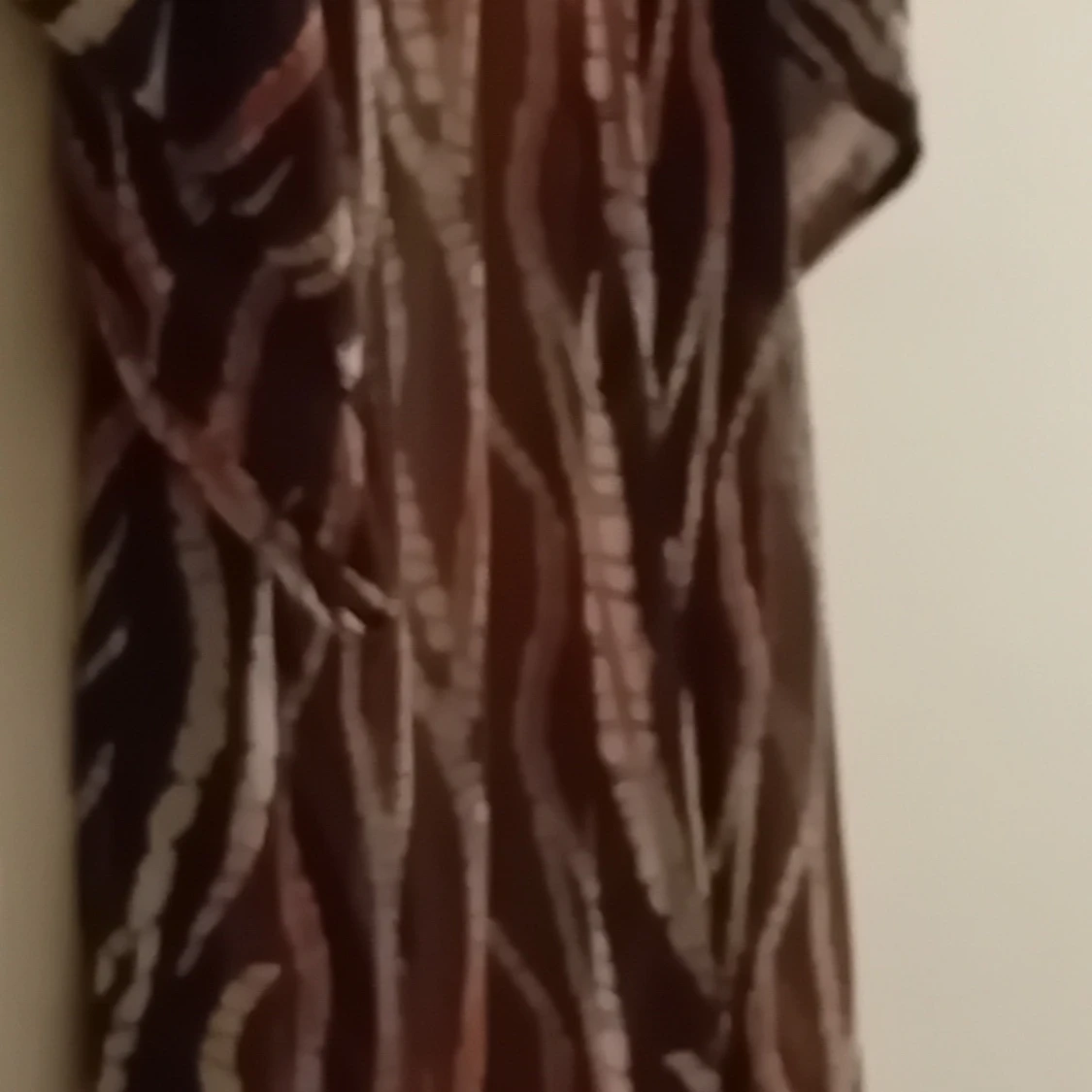 Mönstrad klänning från Splash - 93