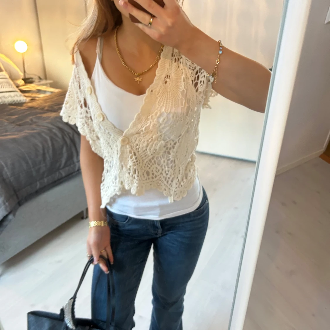 Vit virkad väst - 93