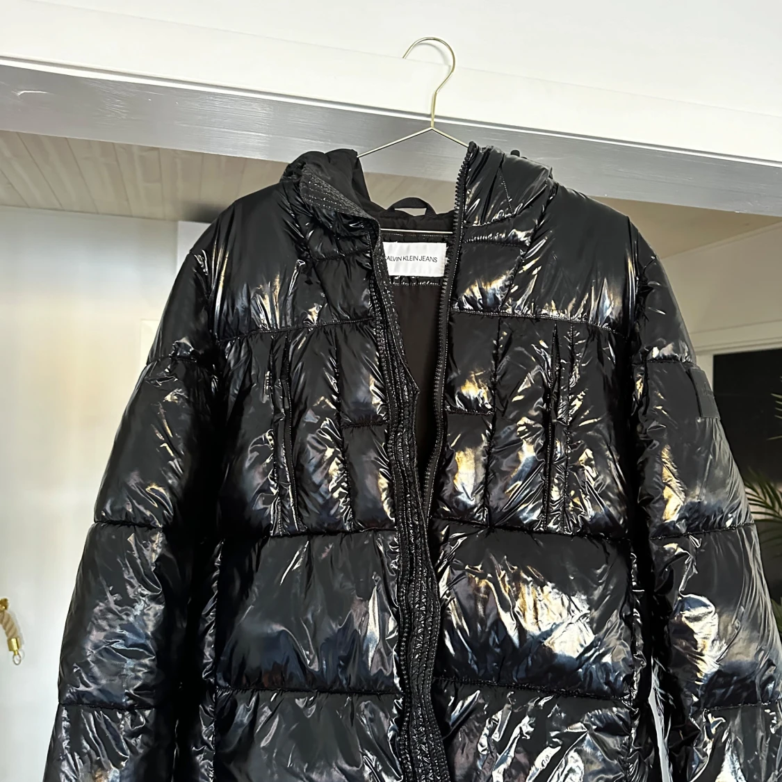 Calvin Klein glansig jacka  - 93