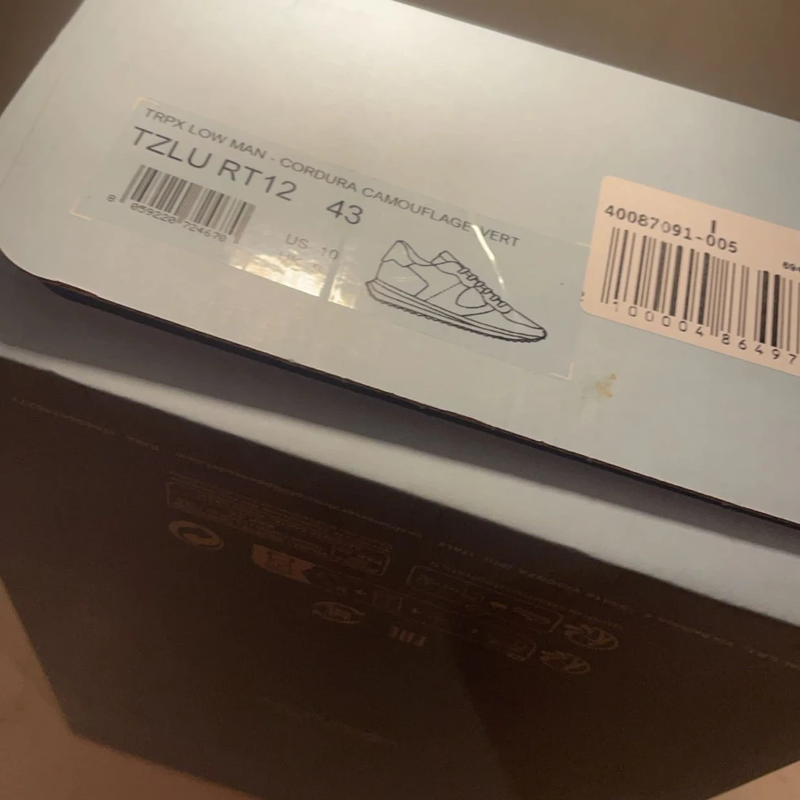 Gröna sneakers från Philippe Model - 93