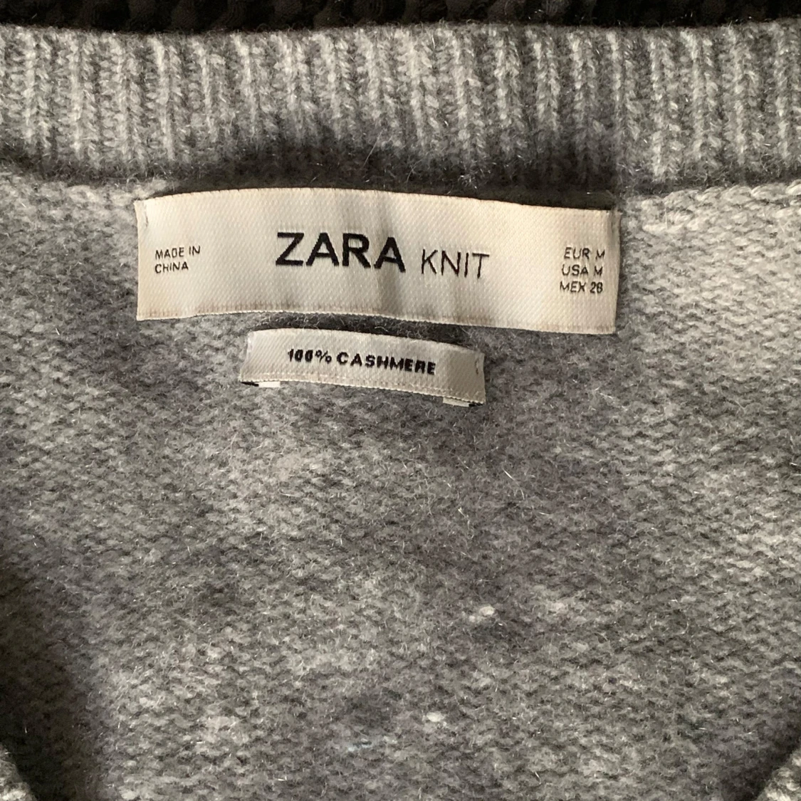 Grå croppad stickad tröja - 93