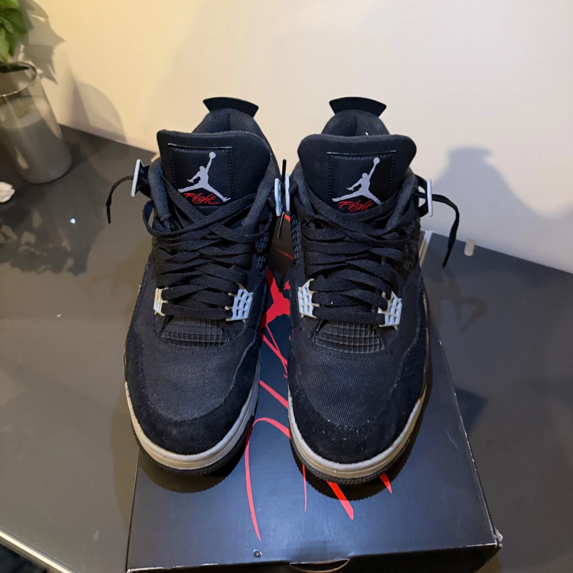 Jordan 4 - Black Canvas