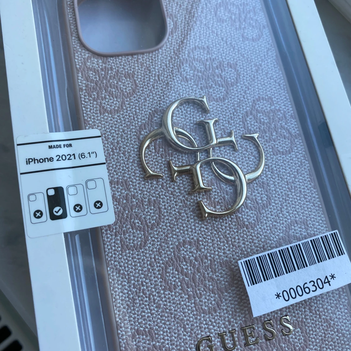 Guess mobilskal för iPhone 11 mini - 90