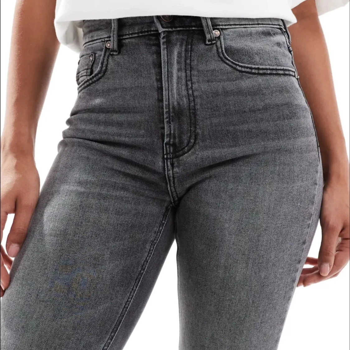 Stradivarius grå flare jeans - 3