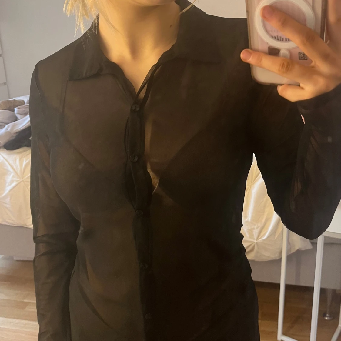 Svart transparent blus