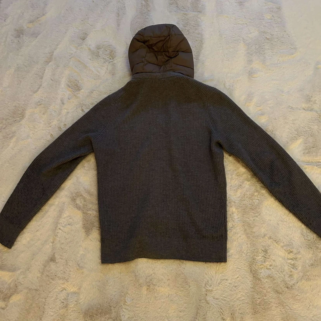 Stickad cardigan med huva, Massimo Dutti - 1