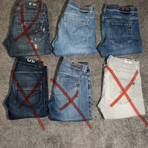 Dondup jeans - Tjenare, Säljer en samling av 6 par jeans alla Dondup George. kollektionens storlekar varierar från 30-34. Vid funderingar tveka inte att höra av dig🙏 2 kvar som ni kan se❗️❗️