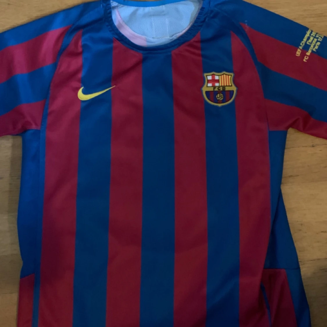 Ronaldinho 2006 Barcelona shirt  - 1