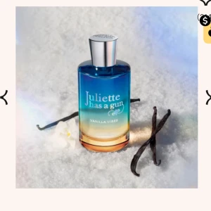 Juliette has a gun Vanilla Vibes EdP 50 ml - Säljer min endast testade juliette has a Gun parfym då jag inte tycker att doften passar mig, nypris 1049, mitt pris 650kr🤗🩵 