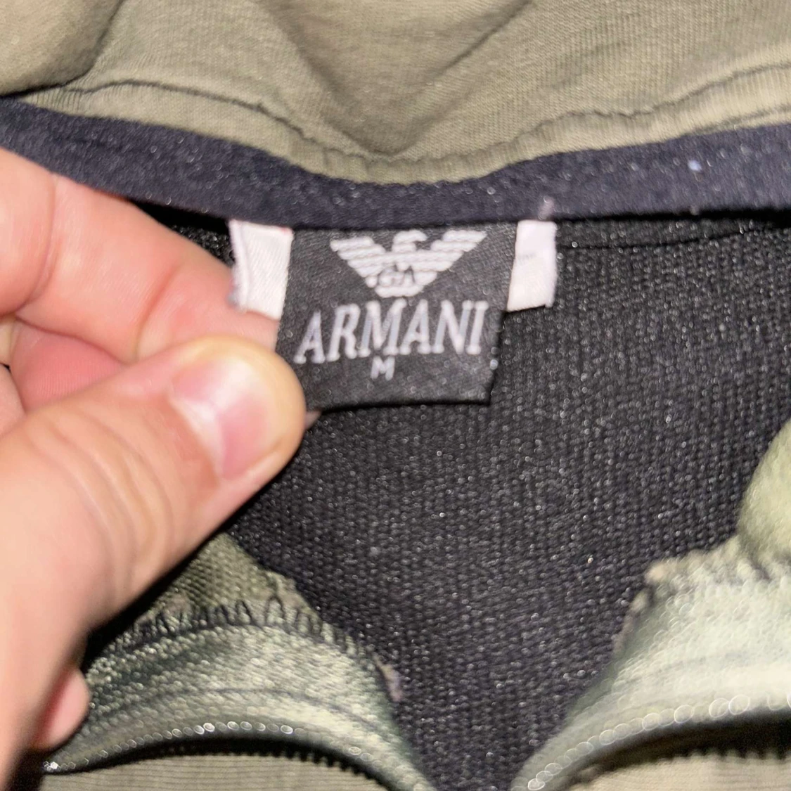 Svart och grön tröja med dragkedja - 93