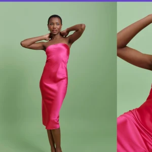 Rosa satinklänning - Säljer en rosa satinklänning från Gina tricot som endast använts en gång, den har en fin öppning i ryggen och är axelbandslös med en slits på baksidan. Färgen på klänningen stämmer med bilderna från hemsidan