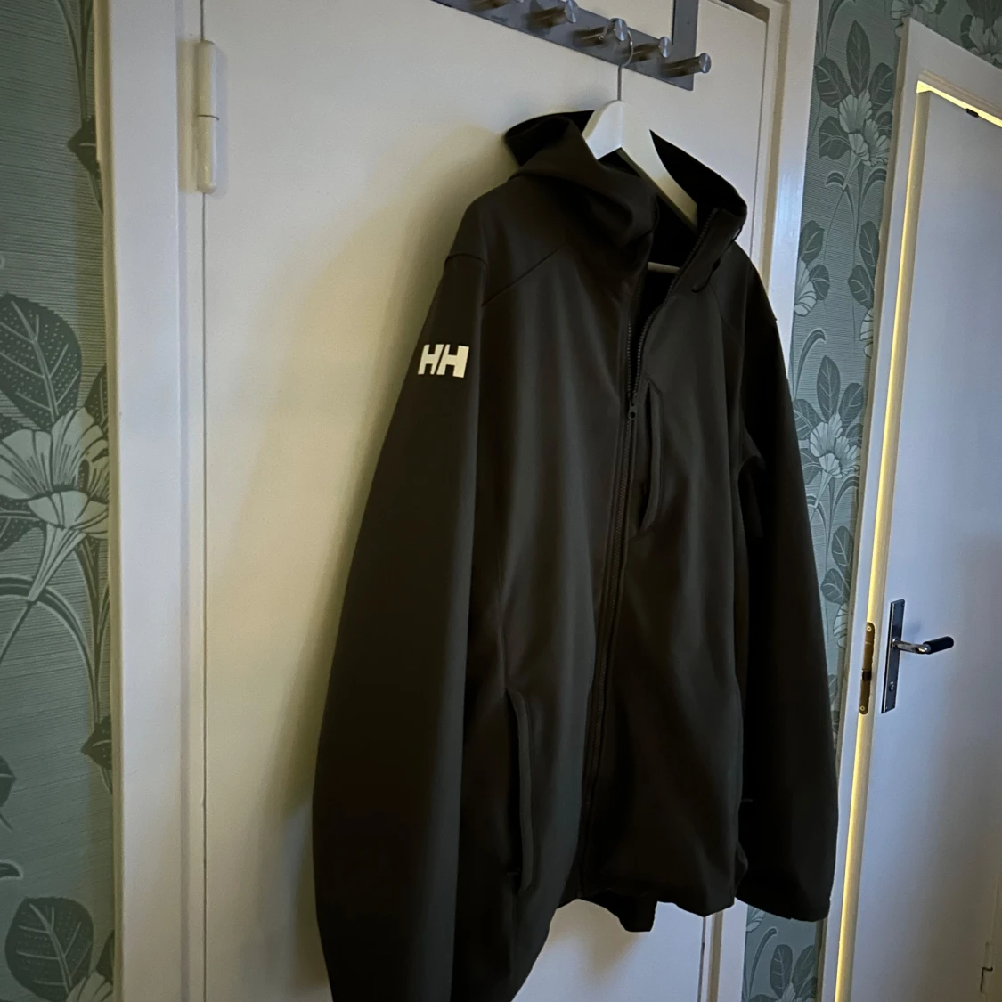 Helly Hansen jacka - 90