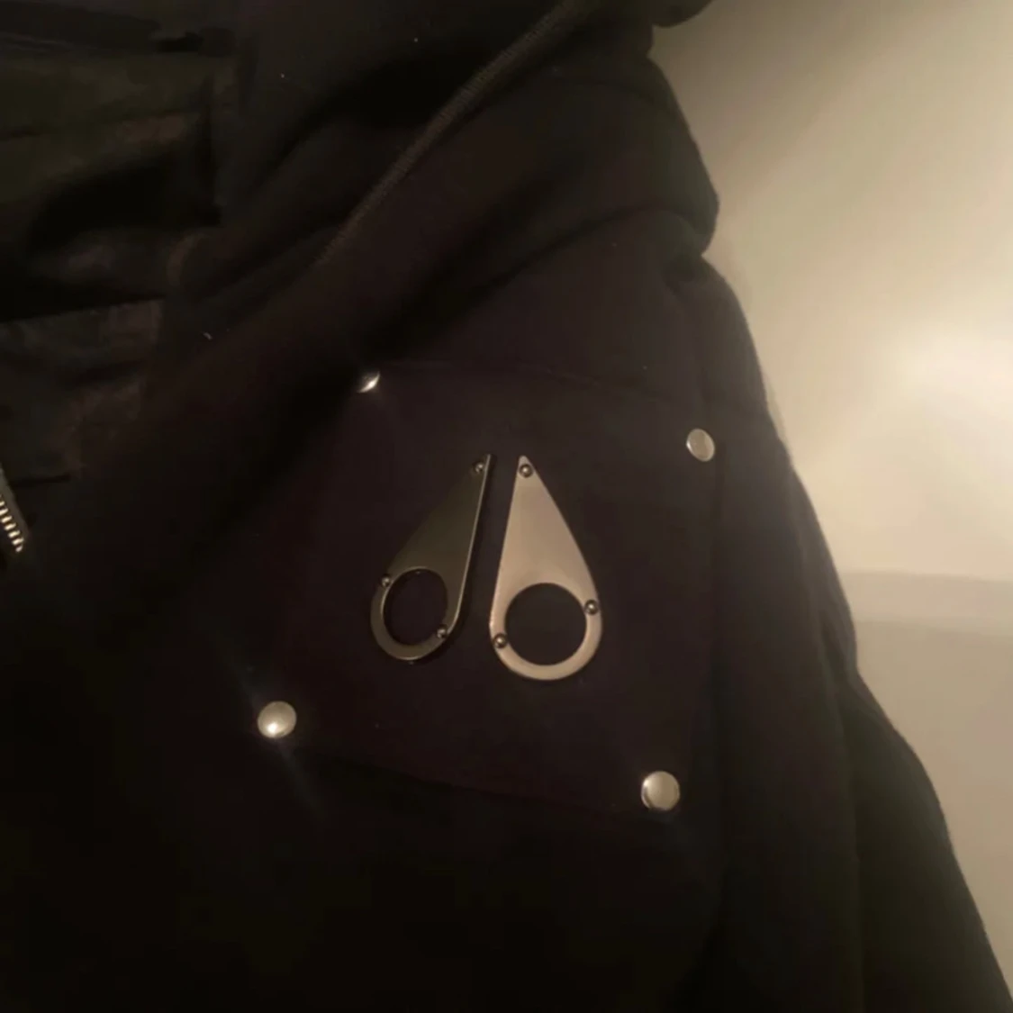 Svart jacka från Moose Knuckles - 91