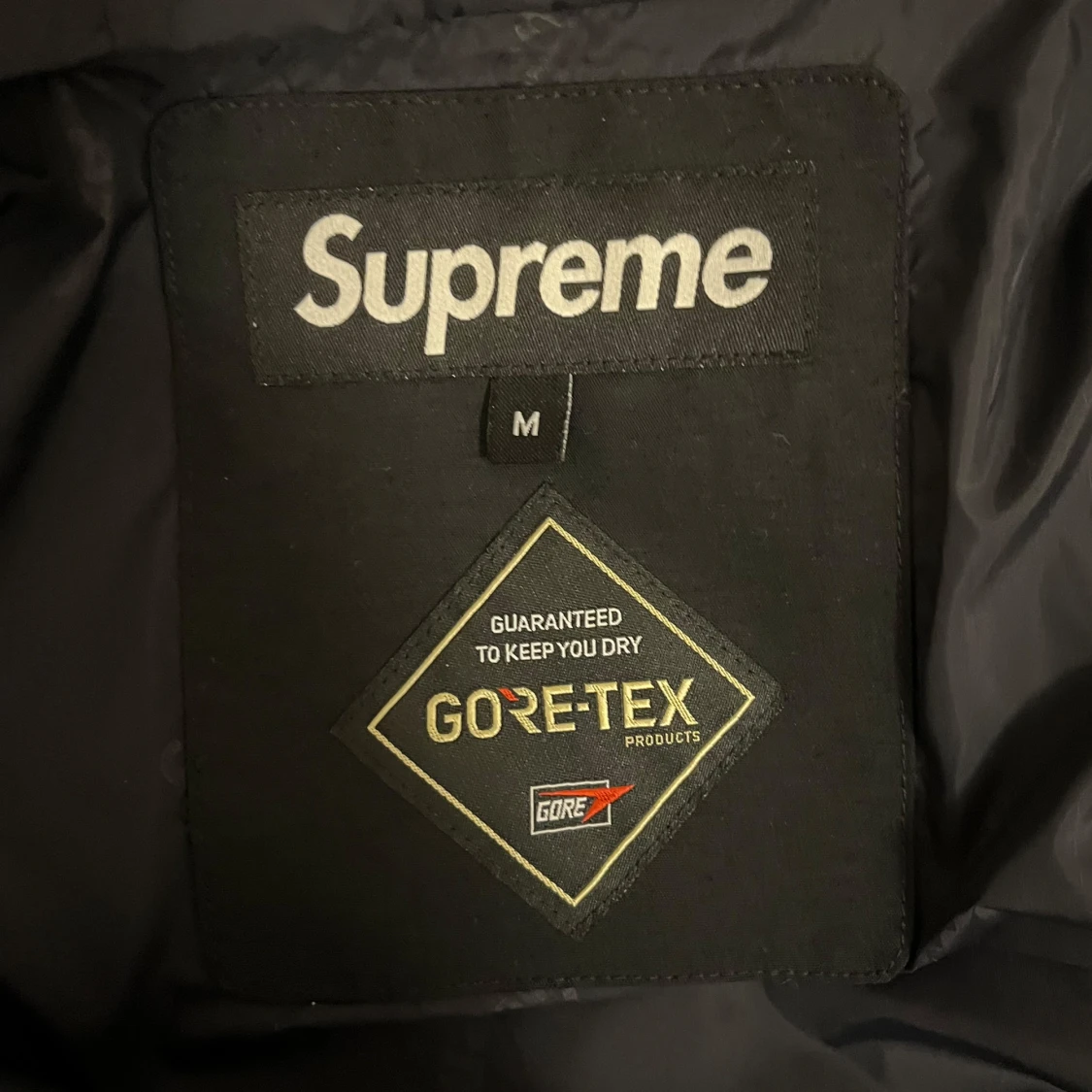 ”SÄLLSYNT” SupremeXgoretex jacka  - 3