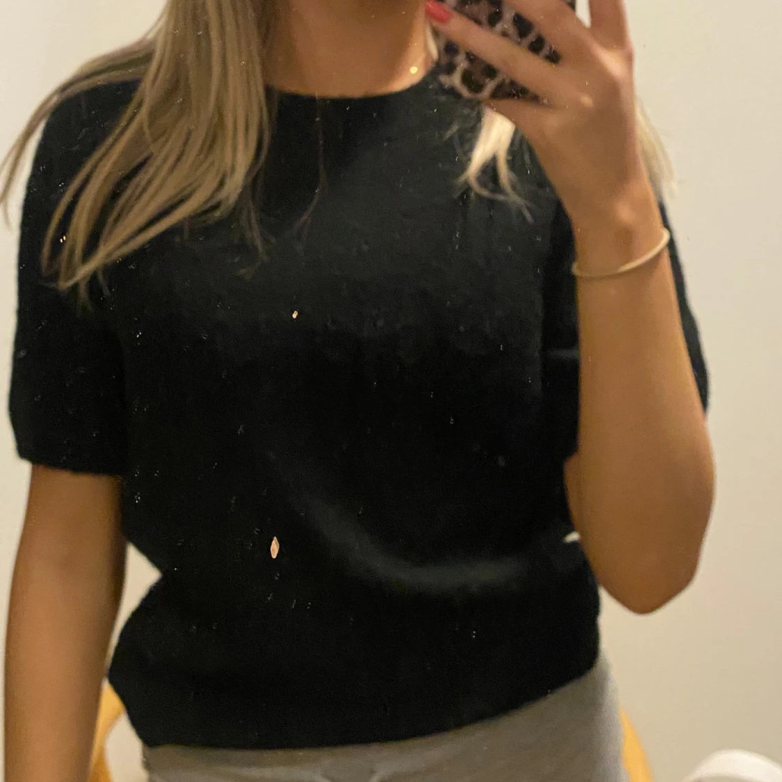 Svart stickad tshirt - H&M