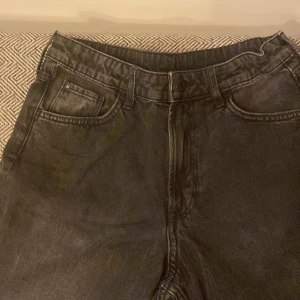 Jeansshorts - Jeansshorts från H&M 