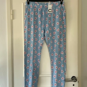 Katie PJ Pants Strl M - Nya med lappar