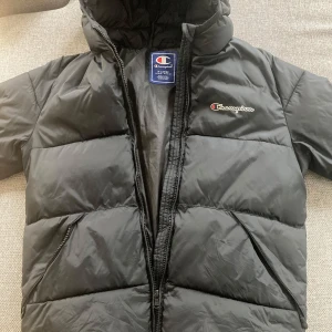 Champion jacka  - Championjacka juniorstl, i mycket bra skick!