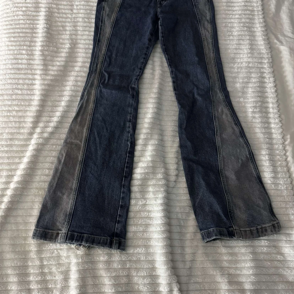 Blå bootcut jeans - 91