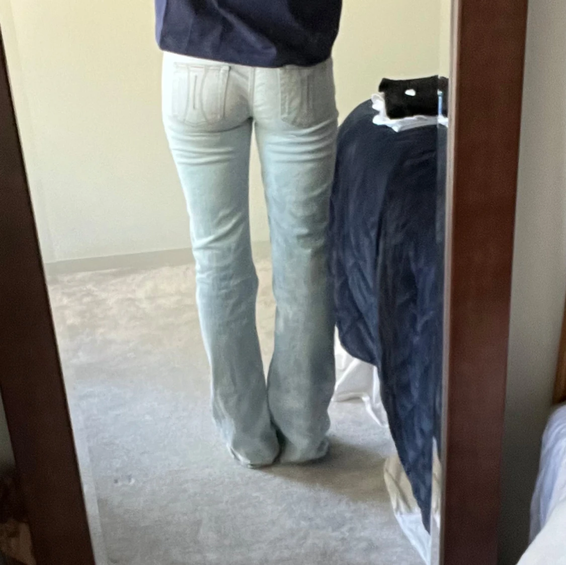 Ljusblå bootcut jeans från Fornarina - 90