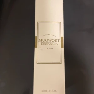 Mugwort essence - Helt ny och oöppnad. Resestorlek - 30 ml