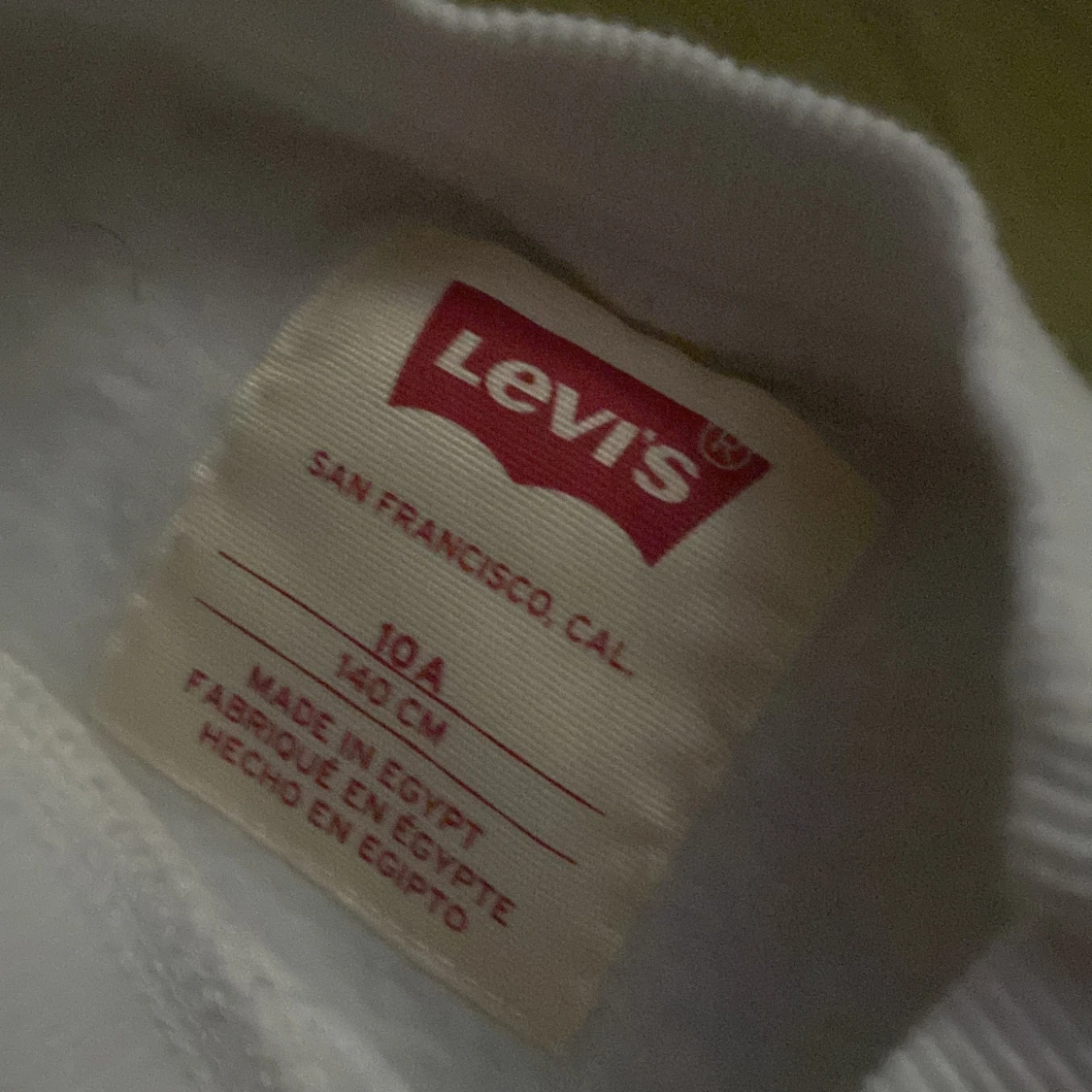 Vit Levis lång armad  - 90