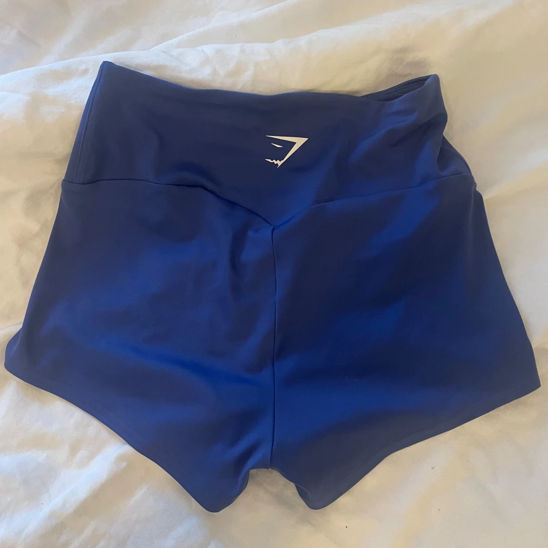 Gym shark shorts - 90
