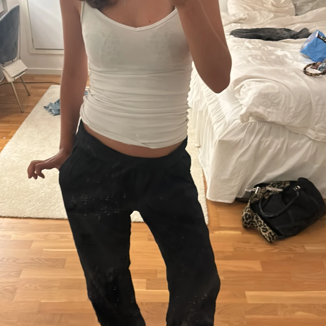 Svarta linne byxor i lös passform