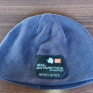 Har typ använt den 5 gånger - Mörk blå Sail Racing mössa