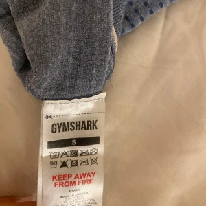  gymshark tränings byxor  - Säljer dom för att dom är för små änvända fåtal gånger storlek Xs kan se lite lite små ut nu men dom blir bättre när dom sitter på Frakt tillkommer  Frakt tillkommer 