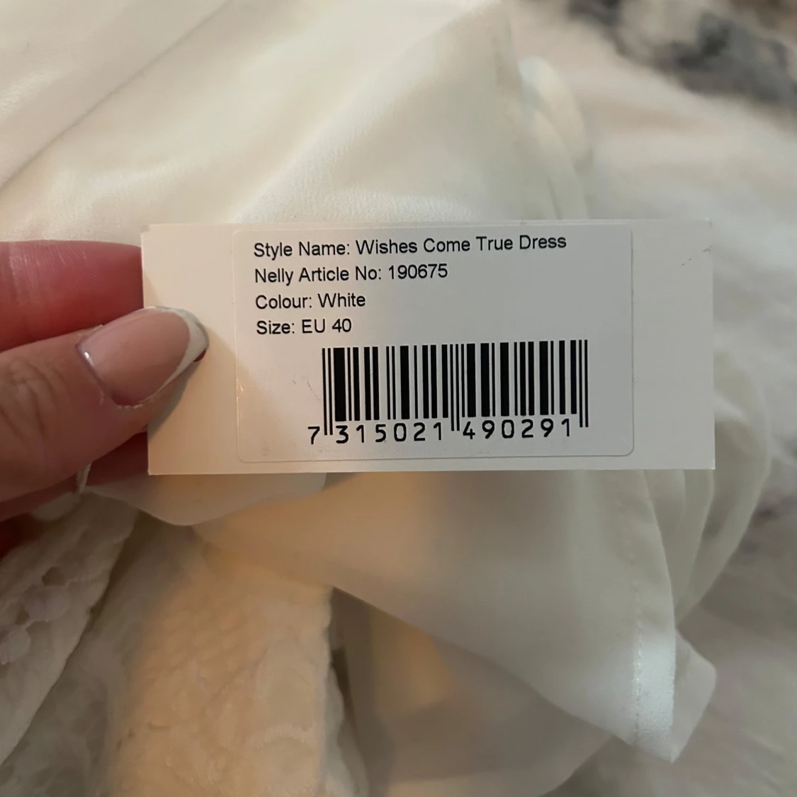 Vit klänning från Nelly - 1