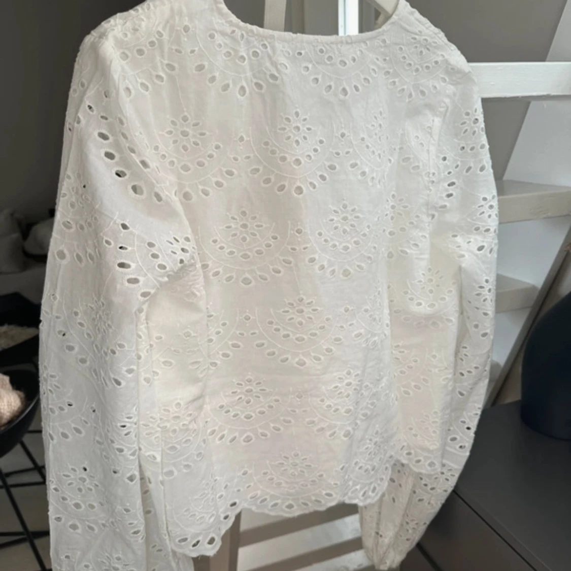 Vit blus från nakd - 2