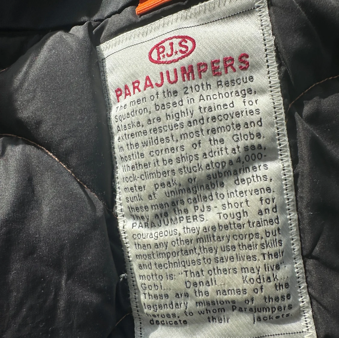 Svart vinterjacka  - 4