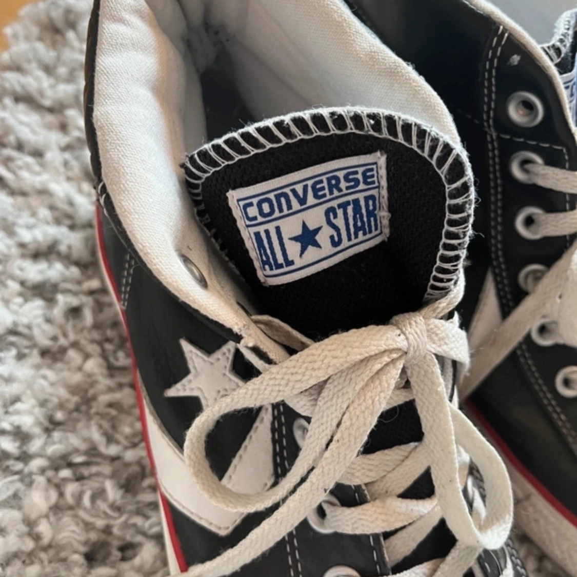 Svarta Converse one star sneakers - 3