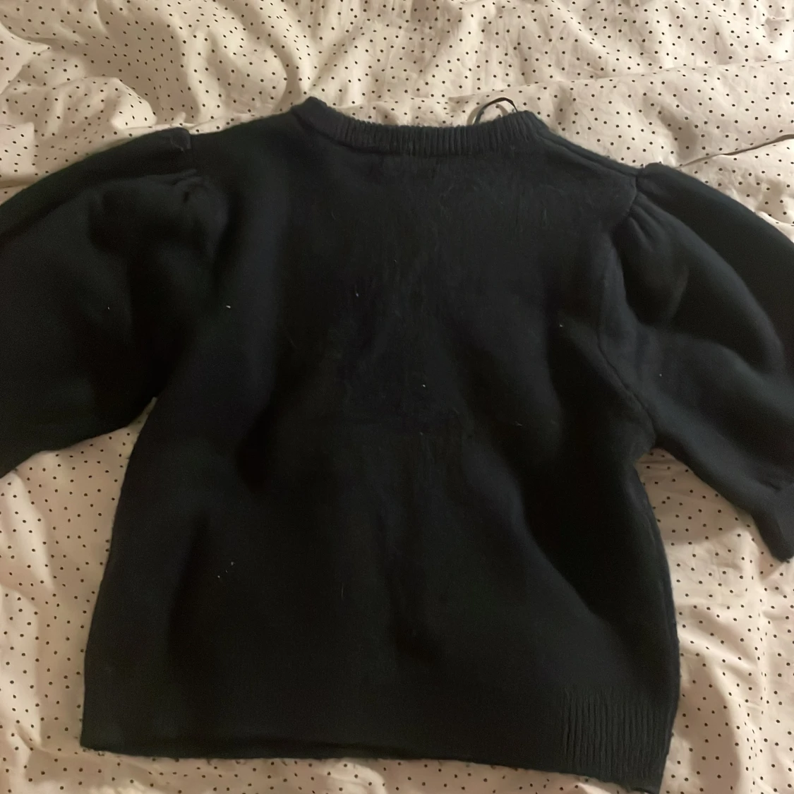 Svart tröja från Gina Tricot - 1