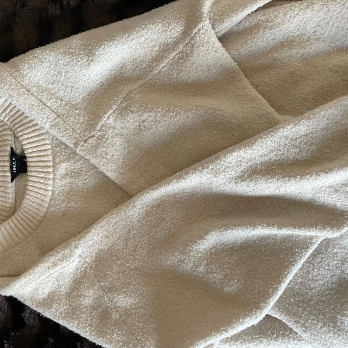 Beige tröja från Lindex - 3