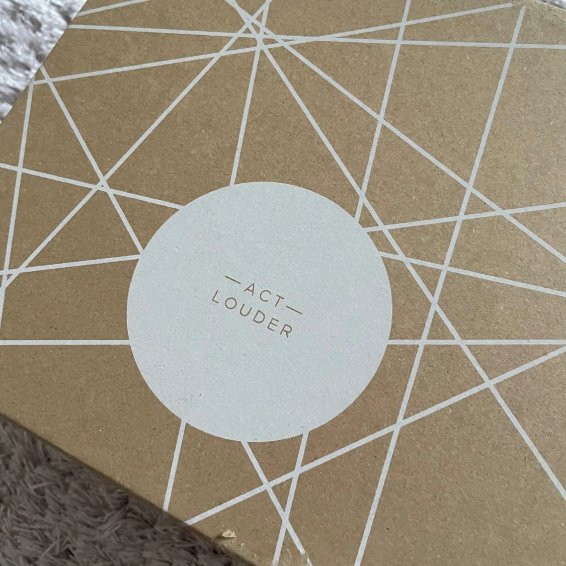 helt nya skor från veja med rosa detaljer  - 4