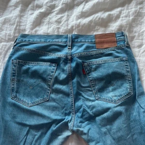 Levis jeans - Raka levis jeans. W32 L32