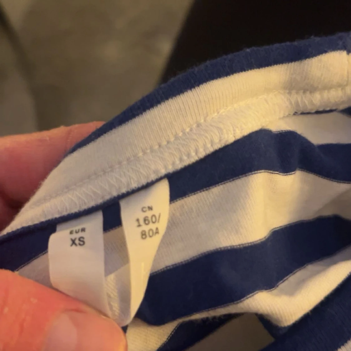 Supersöt randig T-shirt  - 2