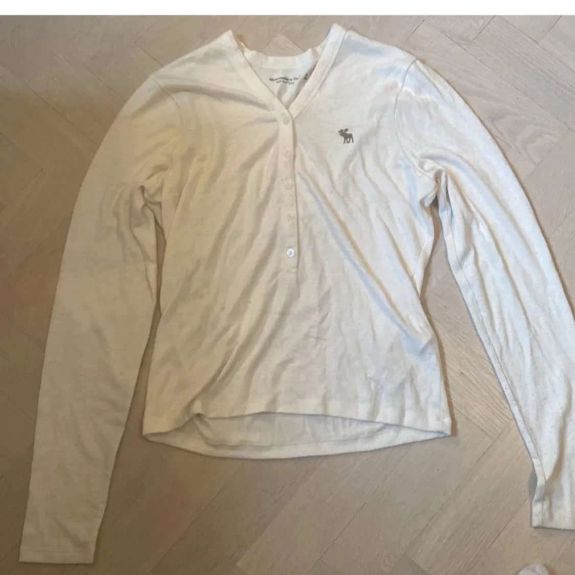 Vit långärmad tröja från Abercrombie & Fitch - 1